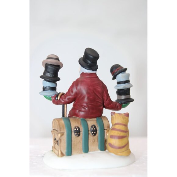 Dept 56 Dickens Village - Chelsea Market Hat Monger & Cart - Picture 6 of 8